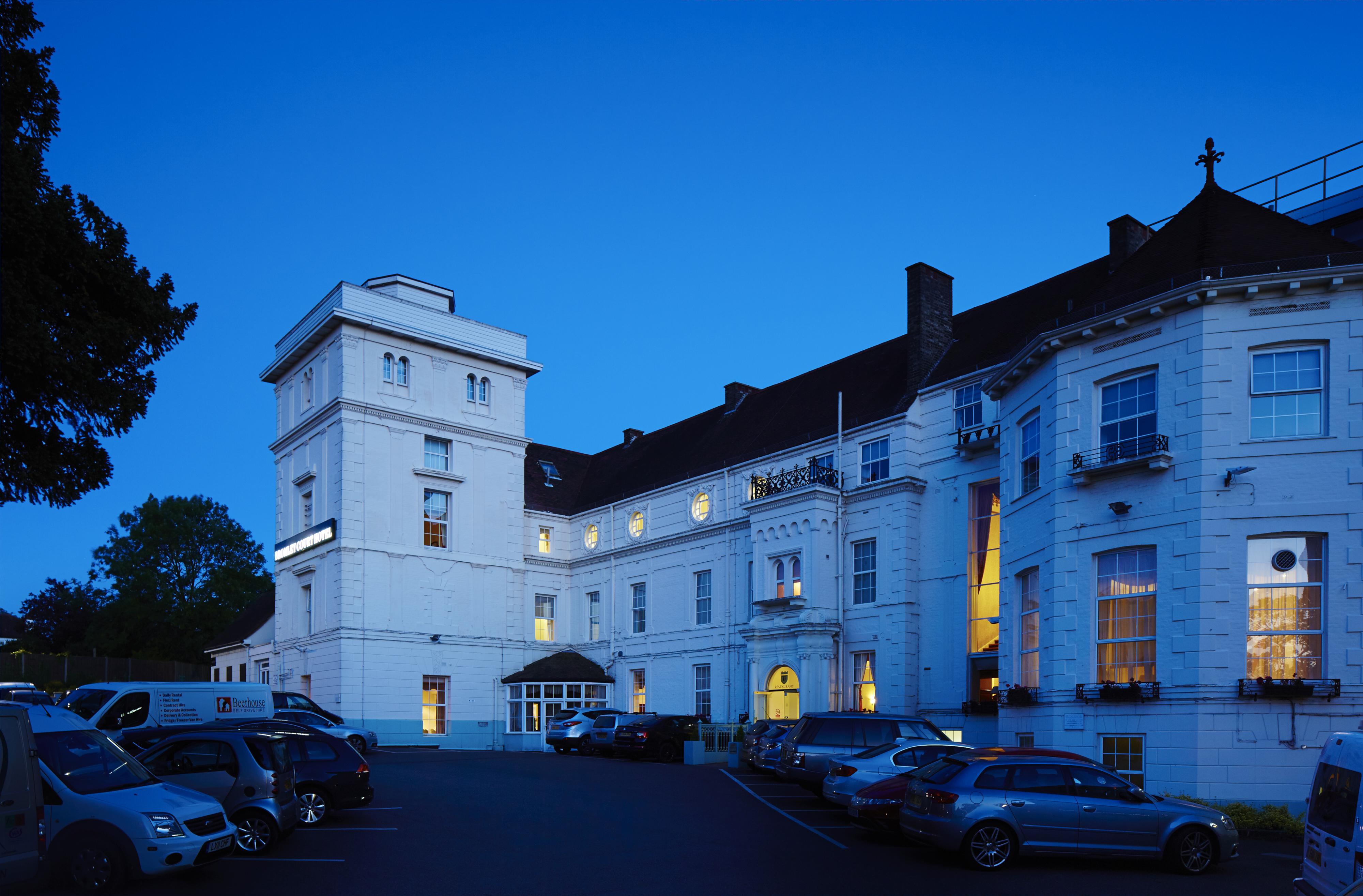 Bromley Court Hotel London מראה חיצוני תמונה