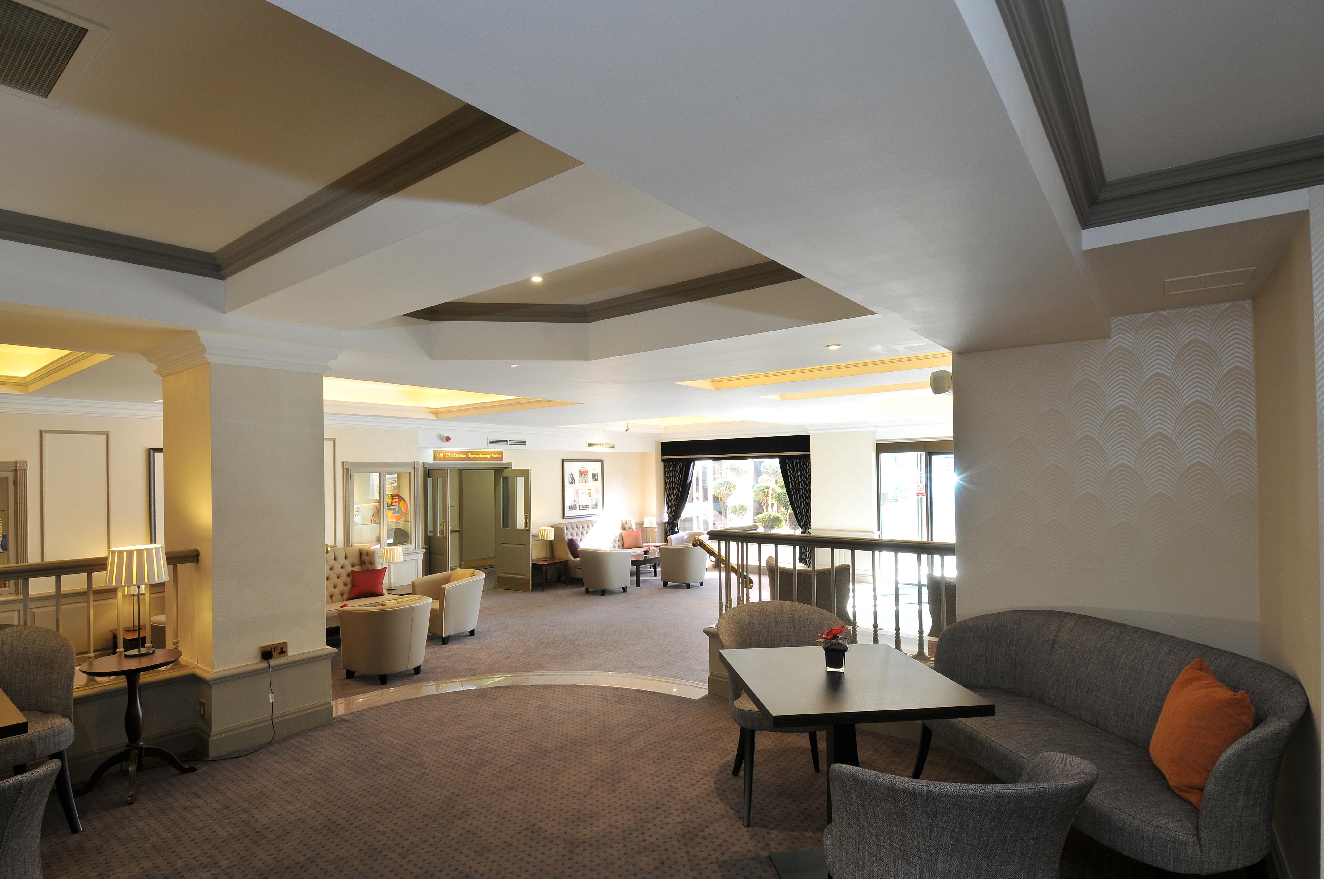 Bromley Court Hotel London מראה חיצוני תמונה
