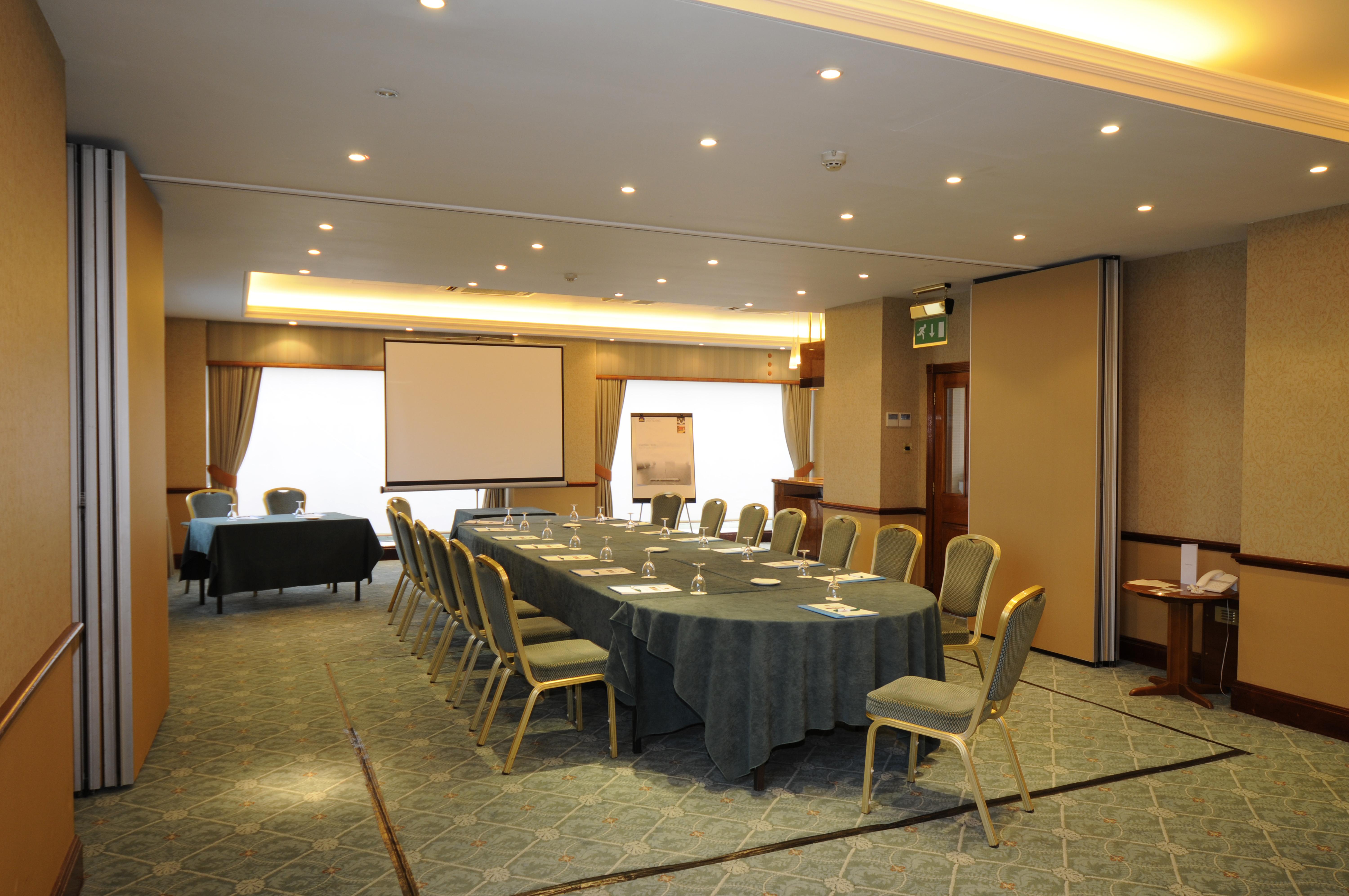 Bromley Court Hotel London מתקנים תמונה