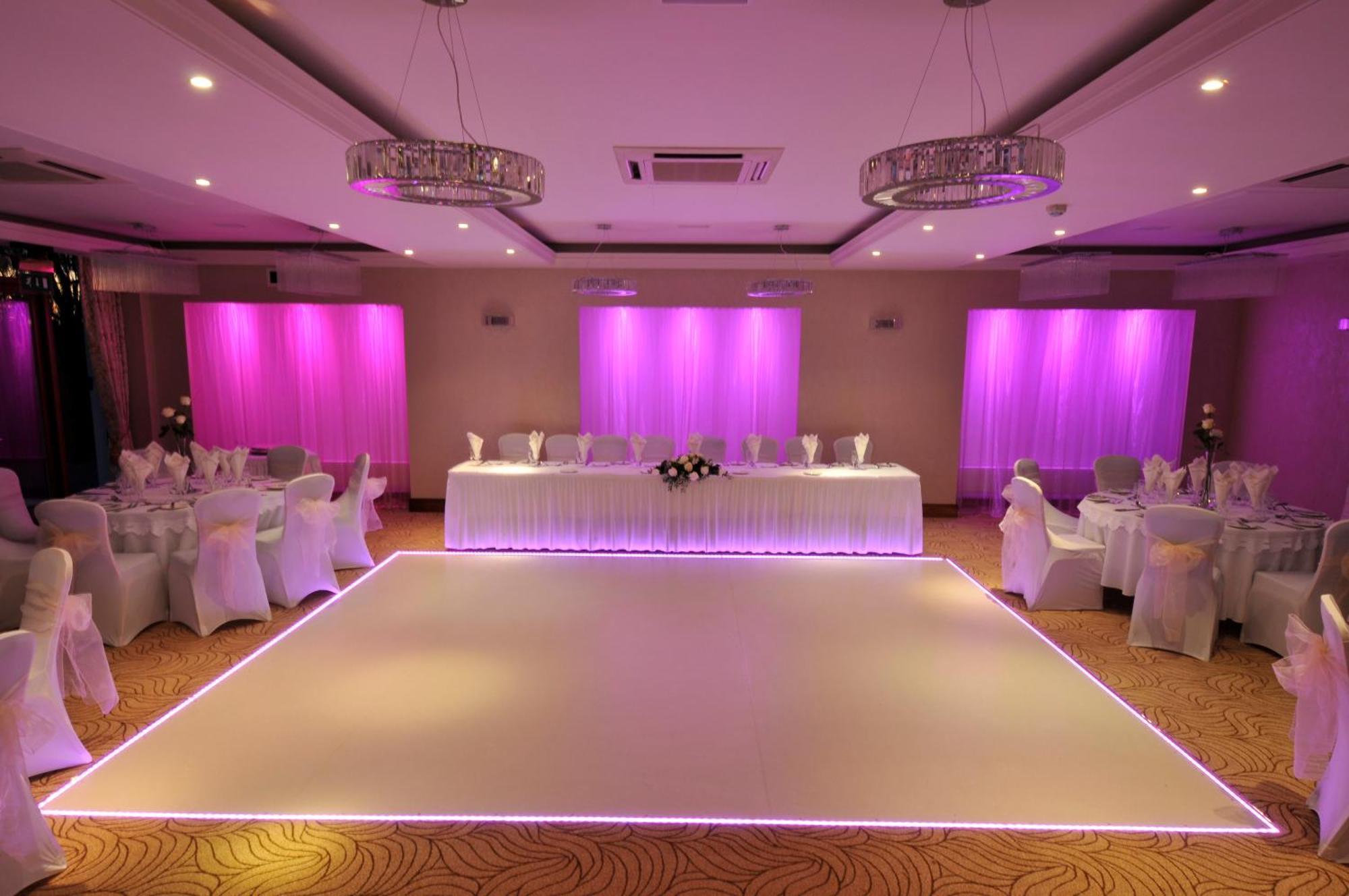 Bromley Court Hotel London מתקנים תמונה