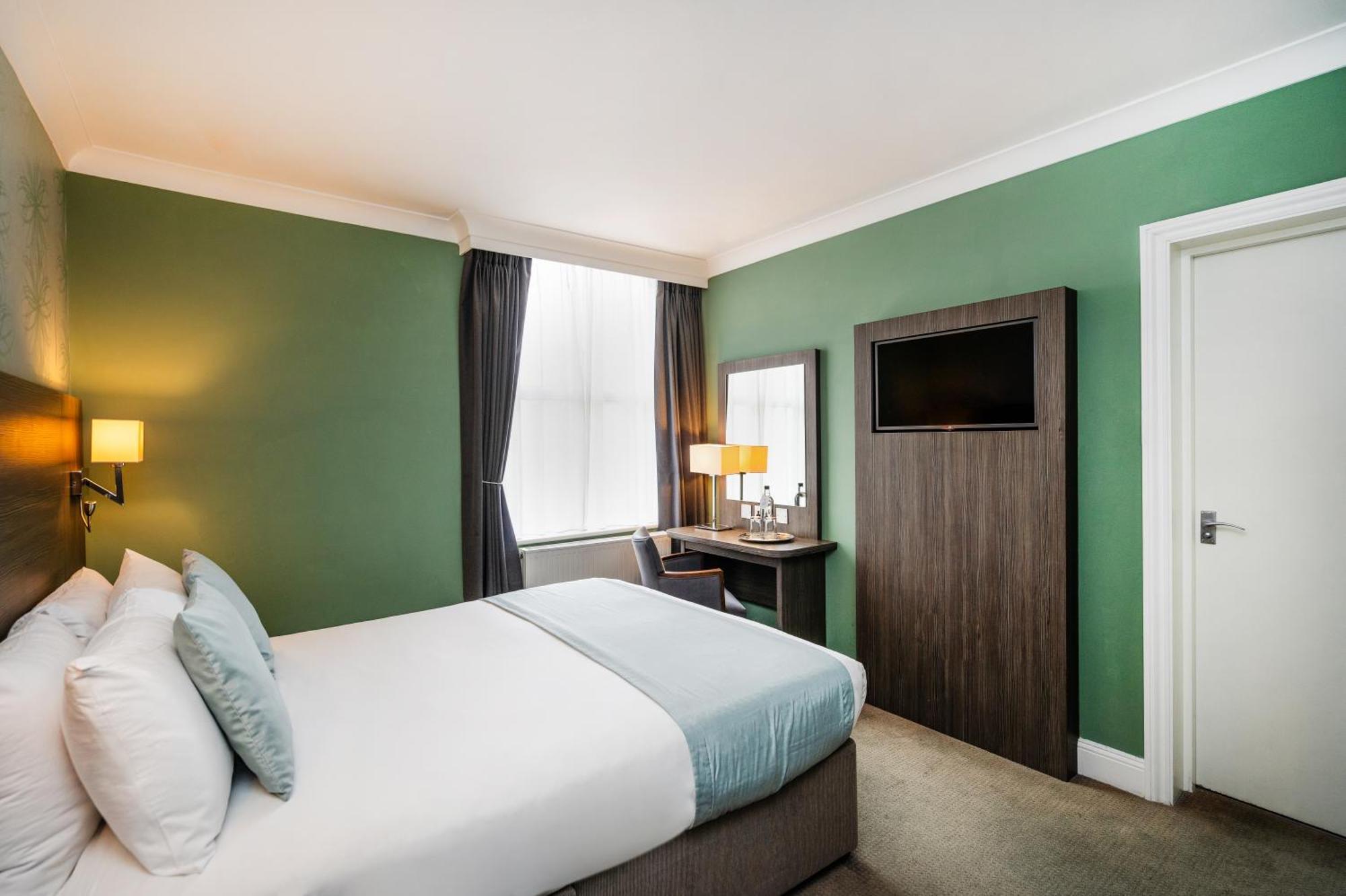 Bromley Court Hotel London מראה חיצוני תמונה